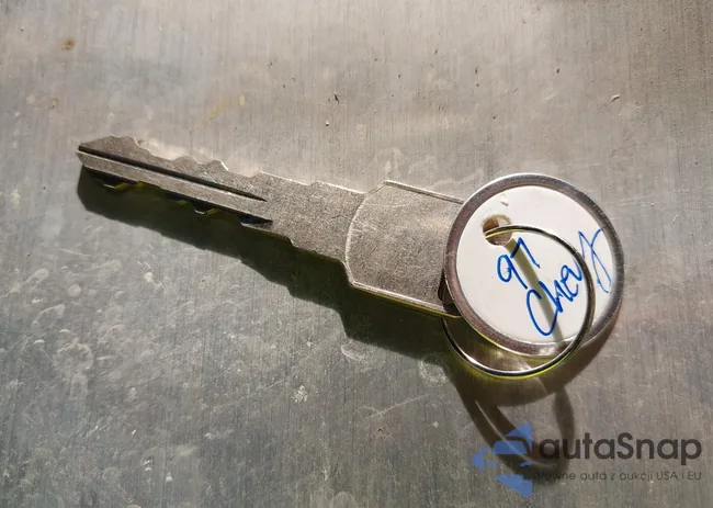 2GCEC19R5V1178938: 44078006