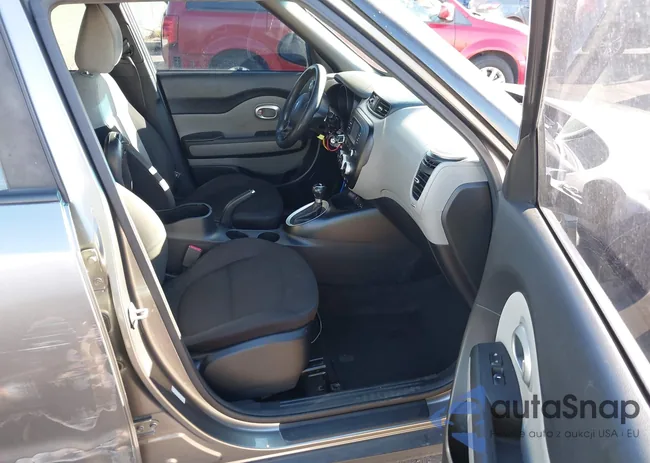 KNDJN2A22G7322089: 44078159