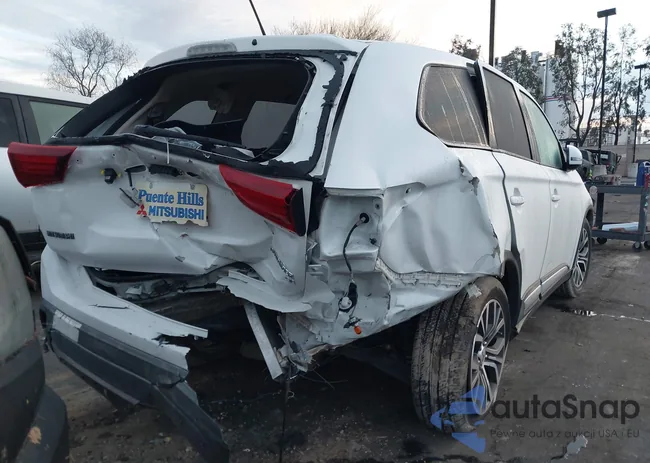 JA4AD3A39GZ011114: 44077265