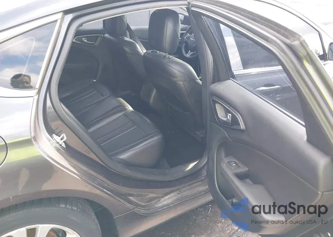 1C3CCCAB5HN505881: 44077280