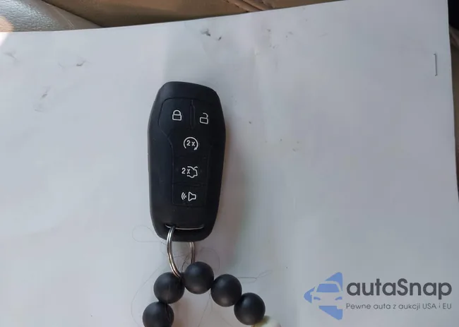 1FM5K8D81GGC81284: 44077342