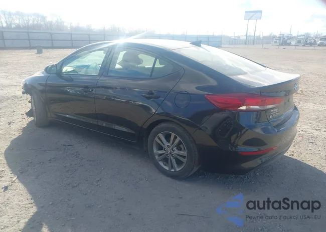 5NPD84LF7JH325749: 44077366