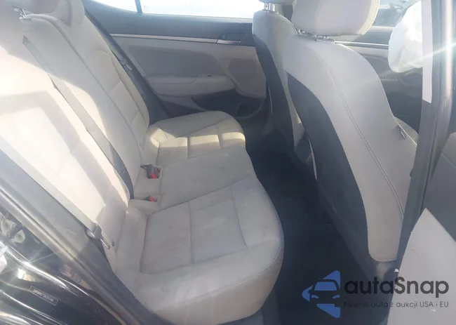 5NPD84LF7JH325749: 44077366