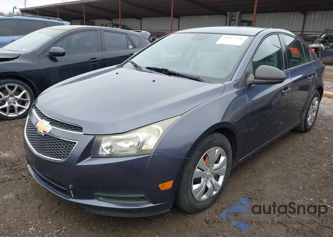 1G1PA5SH7E7140159: 44077376