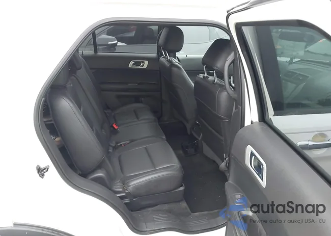 1FM5K8D88FGC23297: 44077408