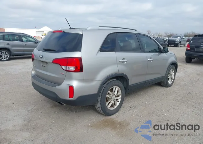 5XYKT3A64FG553192: 44077429