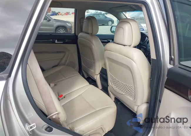 5XYKT3A64FG553192: 44077429