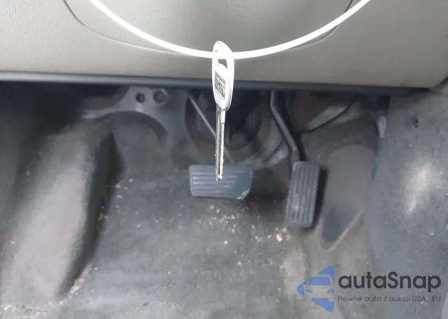 1GKES16SX36181189: 44077487