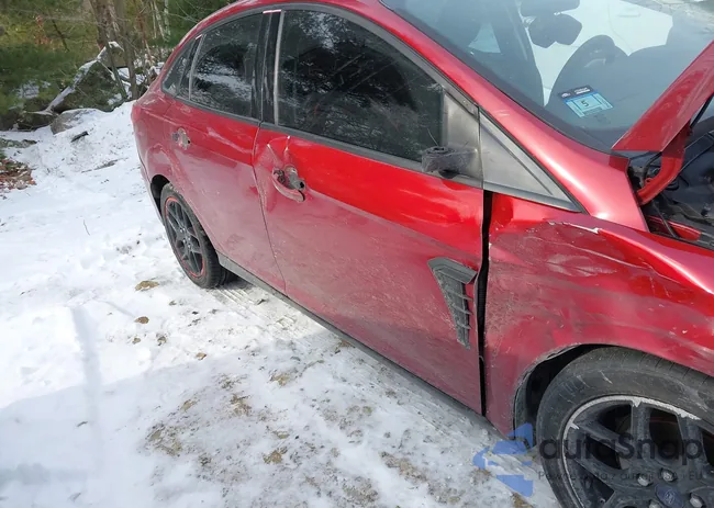 1FADP3F25GL256348: 44077509