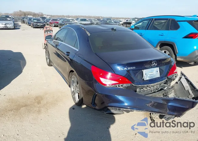 WDDSJ4EB1JN519074: 44078593