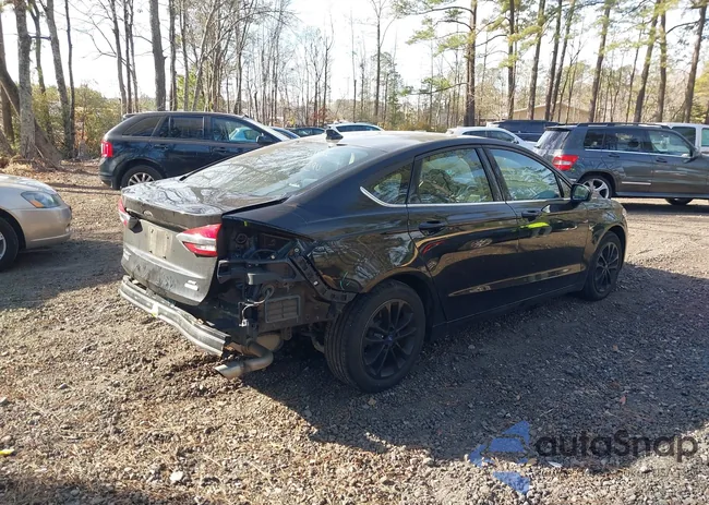 3FA6P0HD0LR146387: 44078660