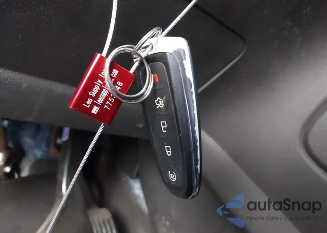 1FMCU0JX8EUD79516: 44078664