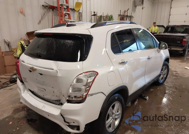 3GNCJLSB9LL316733: 44078853