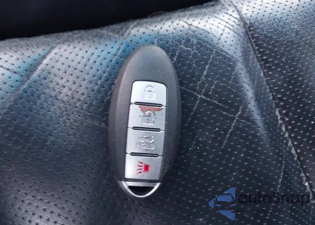 1N4AA5APXCC820511: 44078877