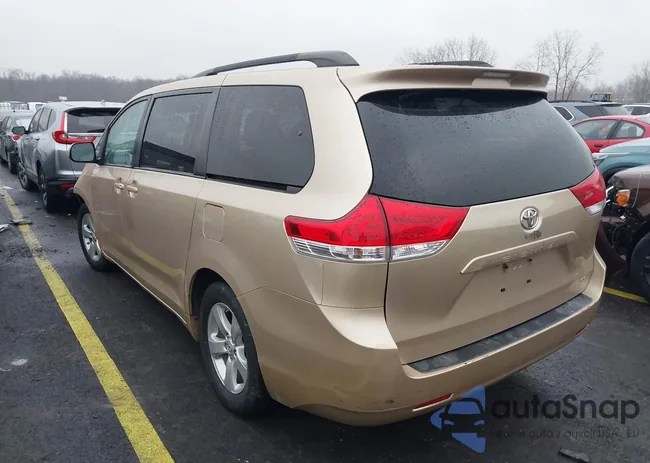 5TDKK3DC7BS034879: 44078888