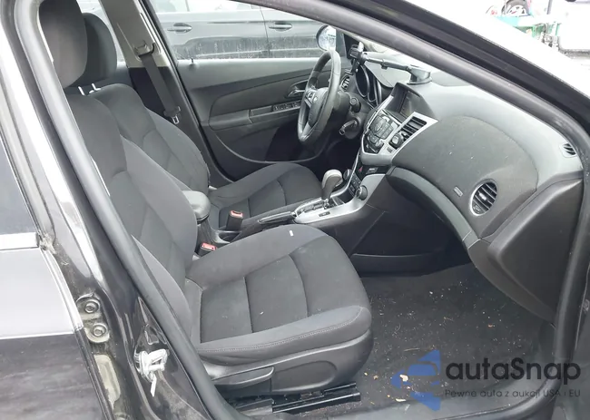 1G1PC5SB7F7250538: 44078908