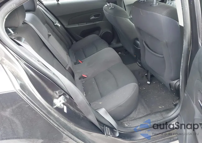 1G1PC5SB7F7250538: 44078908