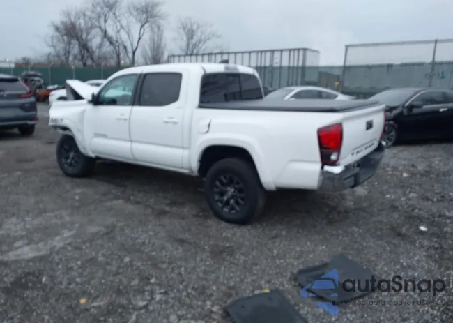 3TYAX5GN4PT069929: 44079090