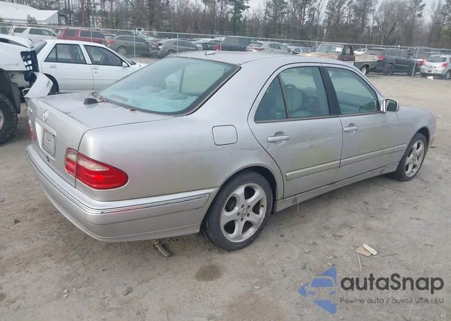 WDBJF65J12B468381: 44079152