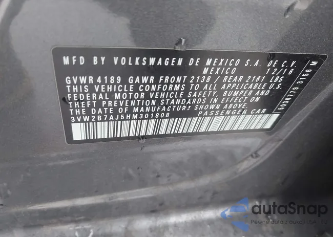 3VW2B7AJ5HM301808: 44078279