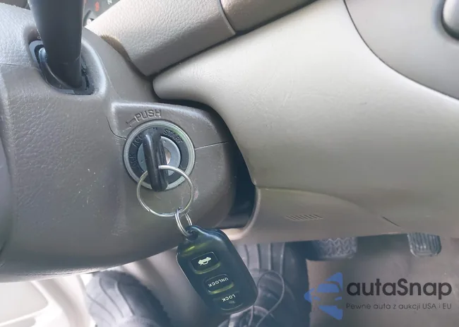 4T1BE32K93U166049: 44078367