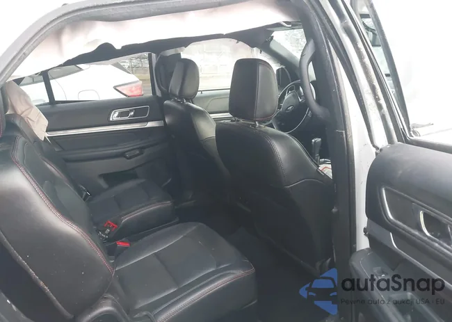 1FM5K8GT8JGC11854: 44078477