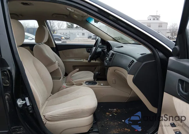 KNAGG4A80A5378598: 44079650