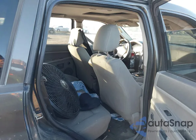 1J4HR48NX6C240416: 44079655