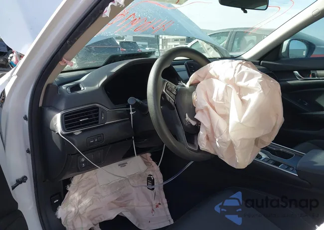 1HGCV1F16NA021720: 44079708