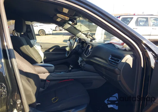 1C4RDJAG9MC793137: 44079748