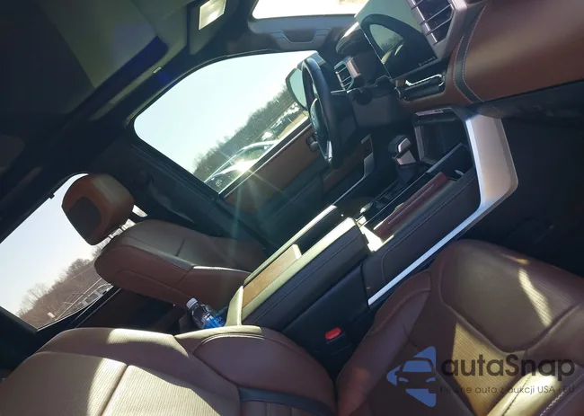 5TFMC5DB0RX077490: 44079768