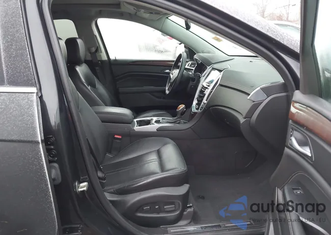 3GYFNEE38ES612632: 44079857