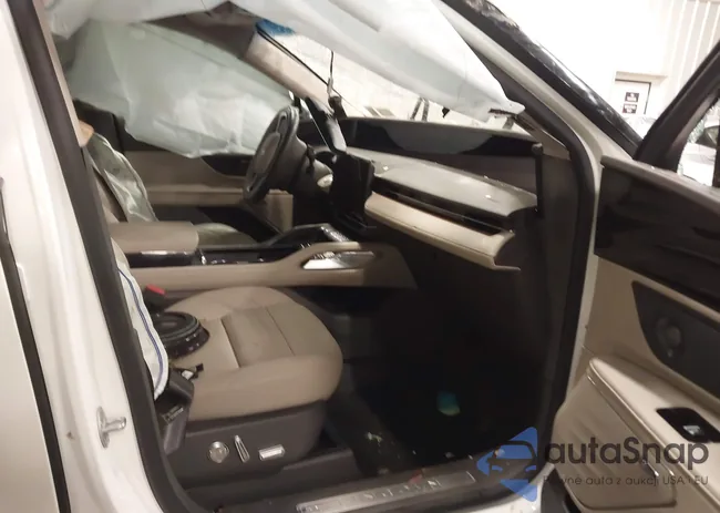 5LMPJ8KA9RJ870863: 44079862