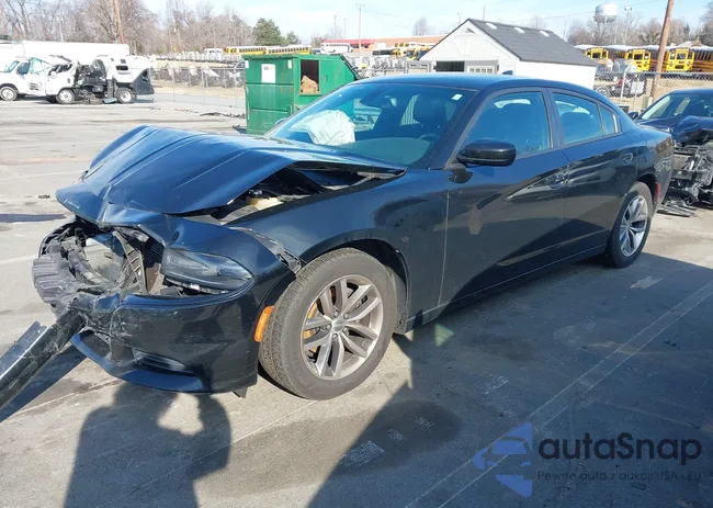 2C3CDXHG5FH896977: 44079955