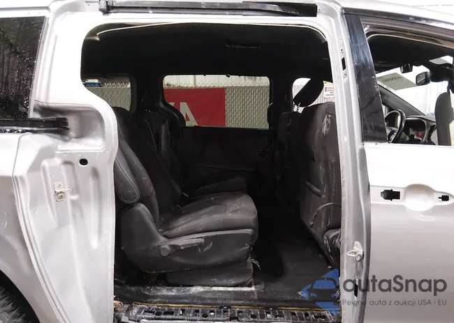 2C4RC1R7XMR514115: 44080001