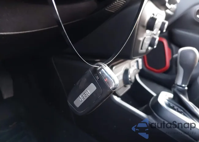 ZACNJBAB9LPL67716: 44080056