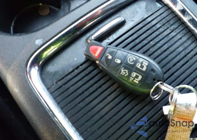 2C4RDGEG0JR334725: 44080104