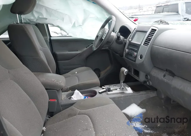 1N6AD0EV3KN786909: 44079227