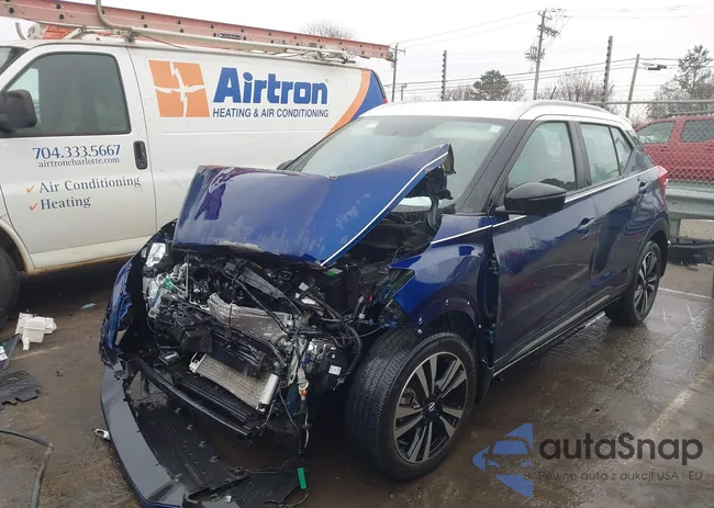 3N1CP5CU2JL514878: 44079331