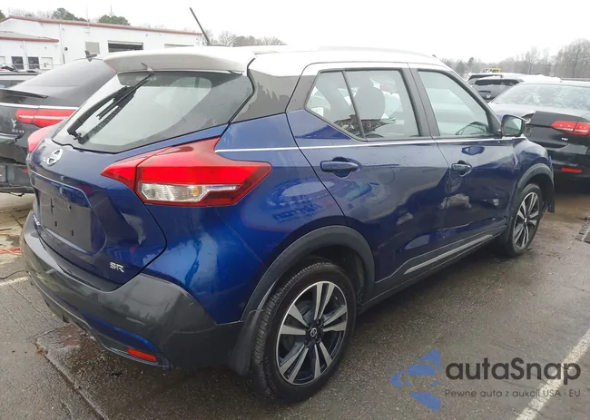 3N1CP5CU2JL514878: 44079331