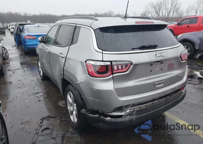 3C4NJCBB8KT855053: 44079411