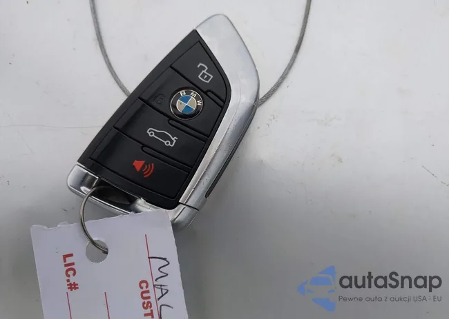 3MW5R7J02L8B42764: 44079518