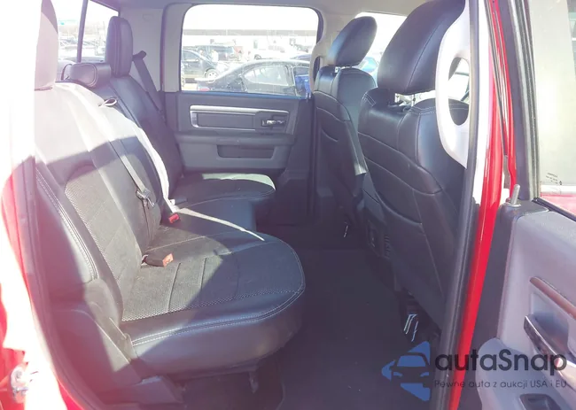 1C6RR6LT8HS662700: 44080641