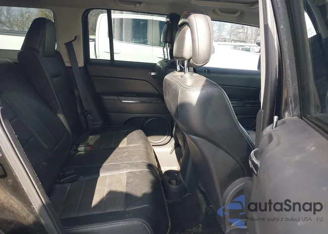 1C4NJPCB8DD124251: 44080651