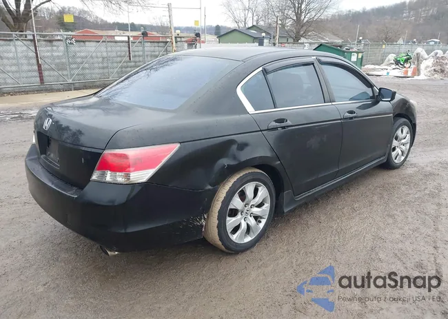 1HGCP2F75AA006057: 44080671