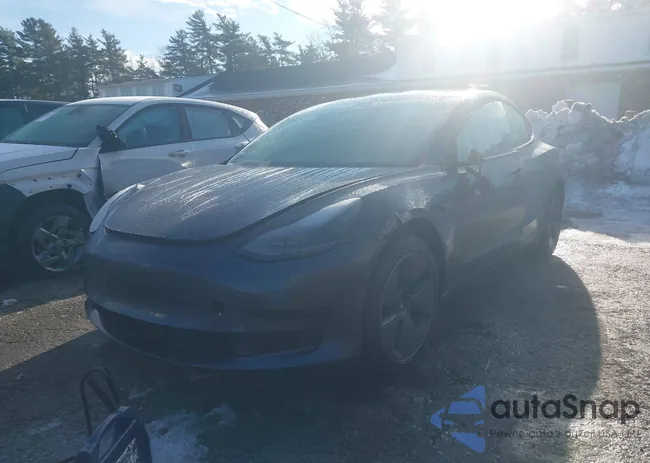 5YJ3E1EB7MF047953: 44080690