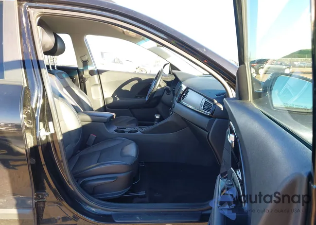 KNDCC3LC3H5058792: 44080831