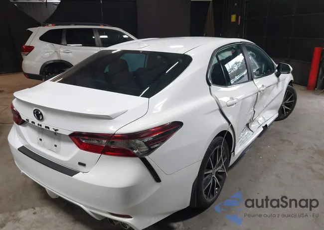 4T1G11AK8RU848209: 44080900