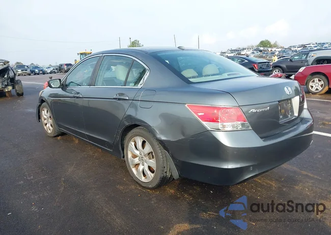 1HGCP26869A081127: 44081114