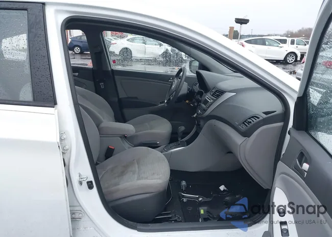 KMHCT4AE6HU285289: 44081116